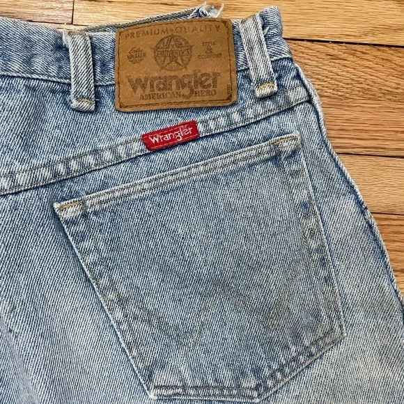 Vintage WRANGLER Distressed Jeans 34 x 32 - Picture 2 of 15